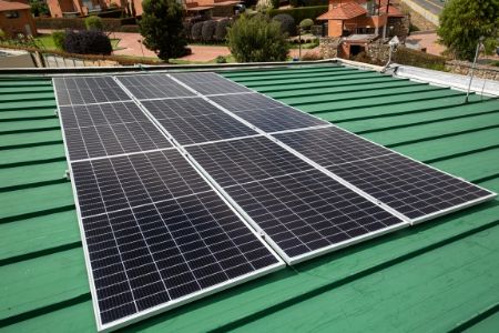 paneles solares de 405w instalados